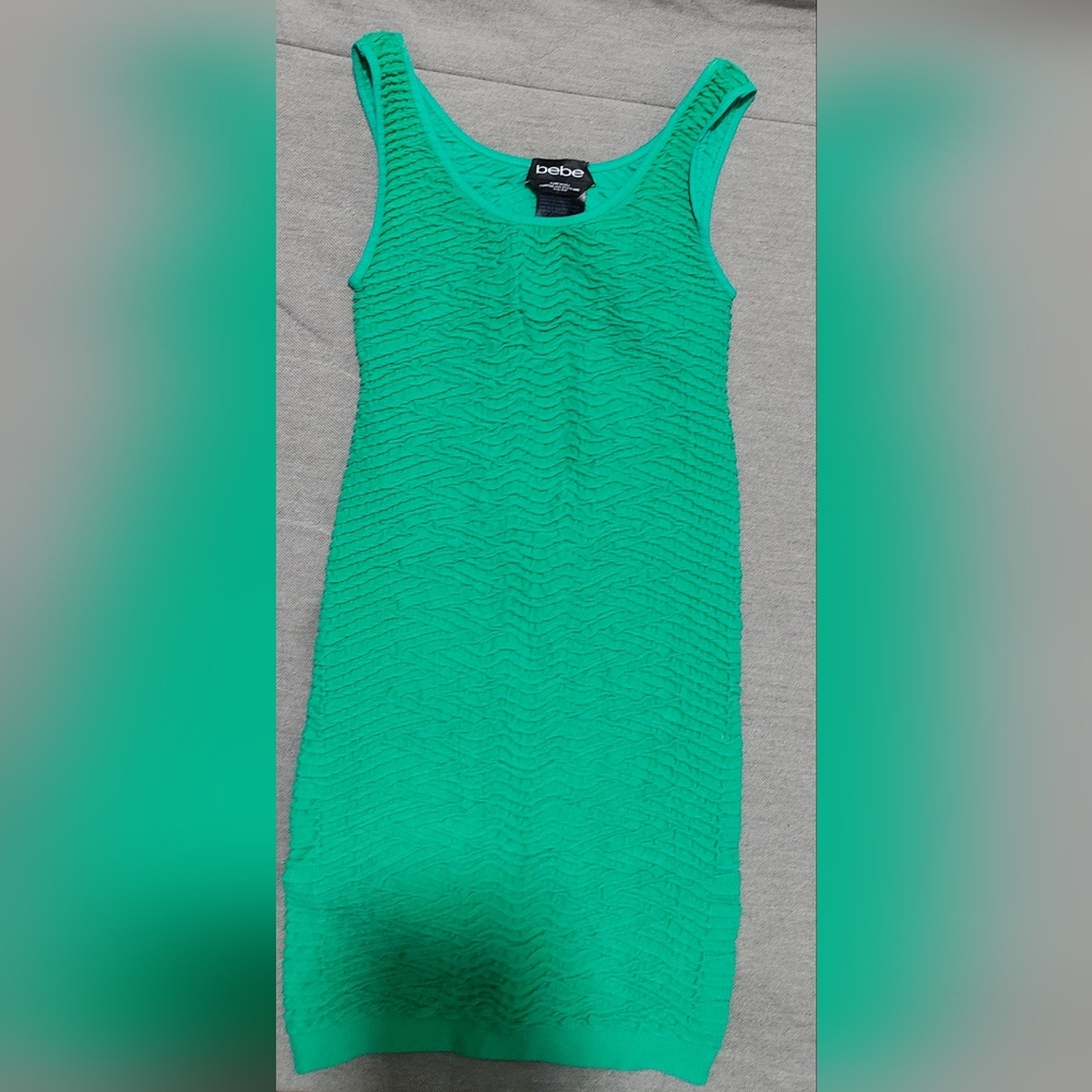 Small Bebe bodycon textured stretchy green dress with back cutout